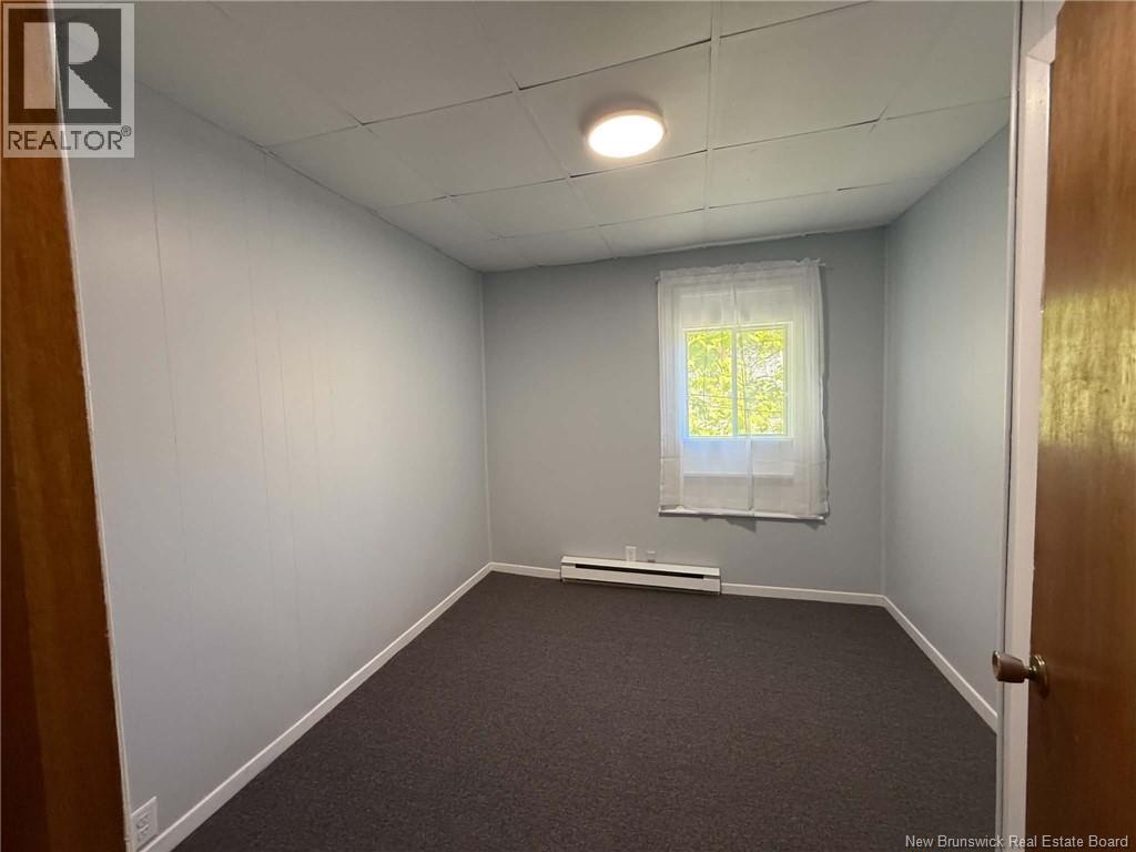 106 College Street - 20