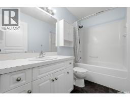 2266 Atkinson Street, Regina, SK S4N7R2 Photo 18