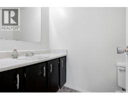 185 Thomson Avenue, Regina, SK S4N5L2 Photo 15