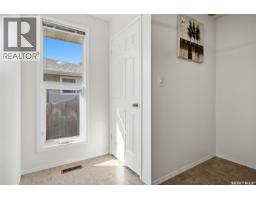 185 Thomson Avenue, Regina, SK S4N5L2 Photo 21