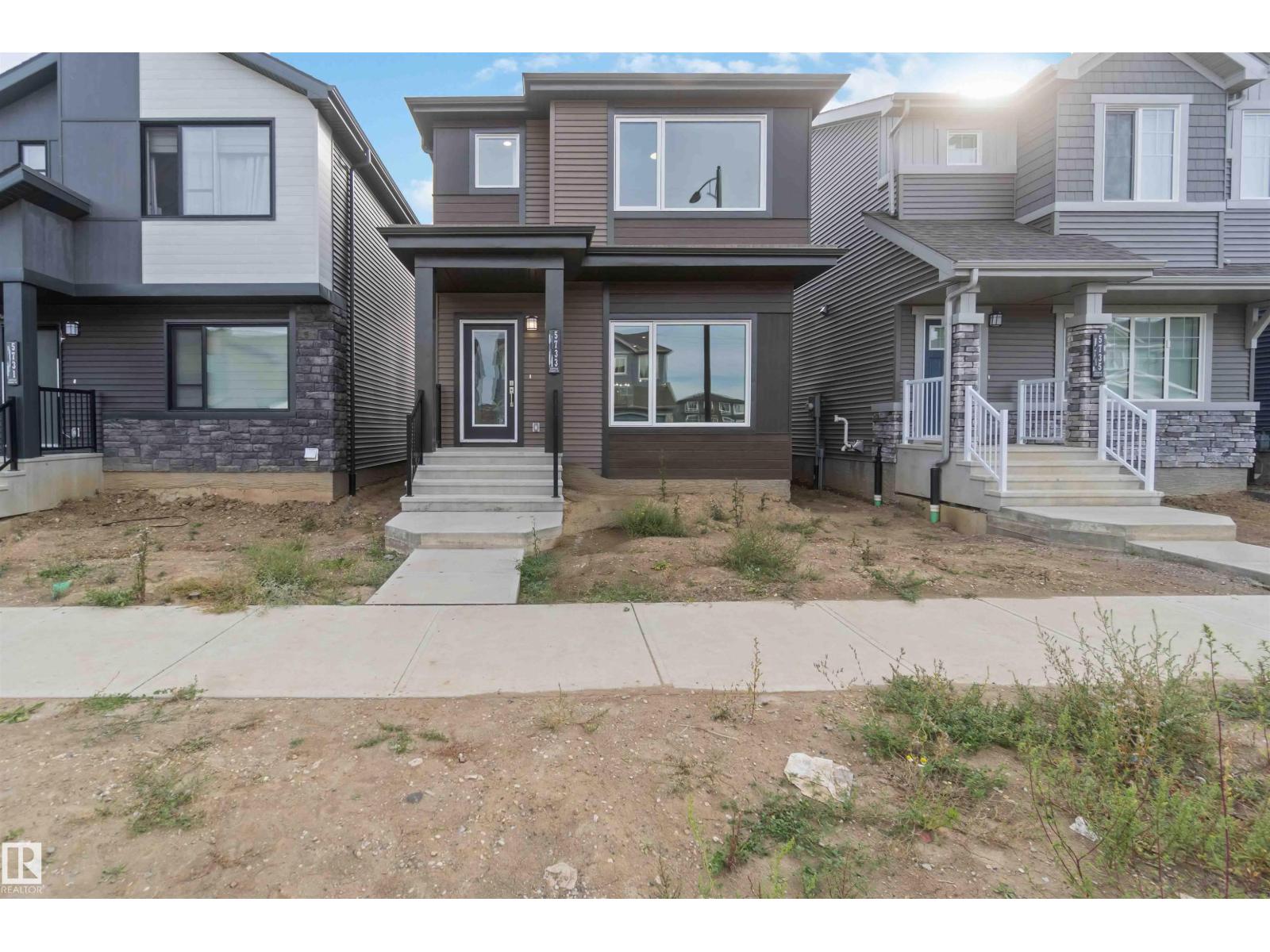 5733 Hawthorn CM SW SW, Edmonton, Alberta, T6X3K8