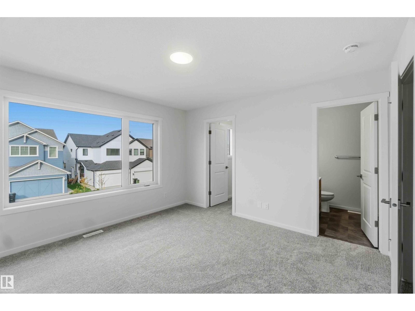 5733 Hawthorn CM SW - 5