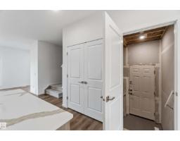 5733 Hawthorn Cm Sw Sw, Edmonton, AB T6X3K8 Photo 11