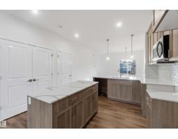 5733 Hawthorn Cm Sw Sw, Edmonton, AB T6X3K8 Photo 16