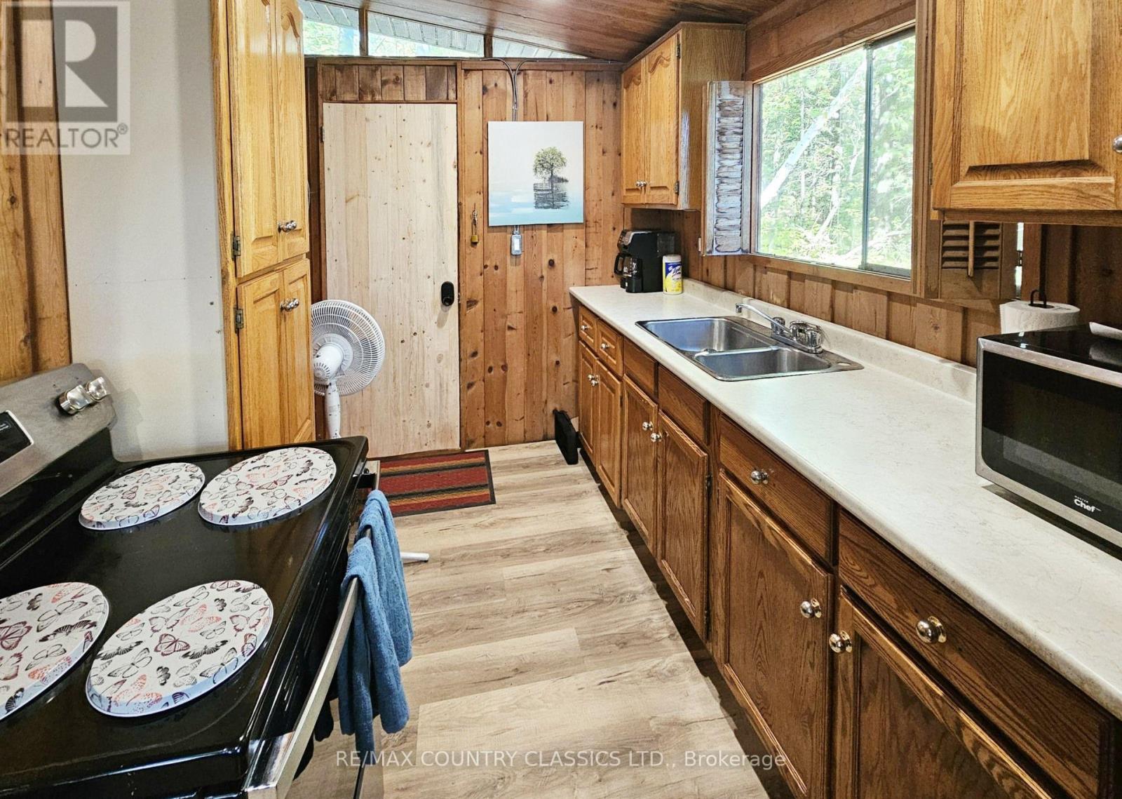 378 SPECTACLE LAKE ROAD, Madawaska Valley — photo 9