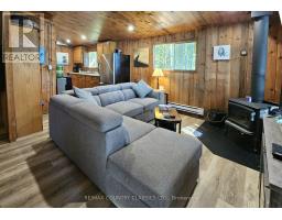 378 Spectacle Lake Road, Madawaska Valley, ON K0J1B0 Photo 12