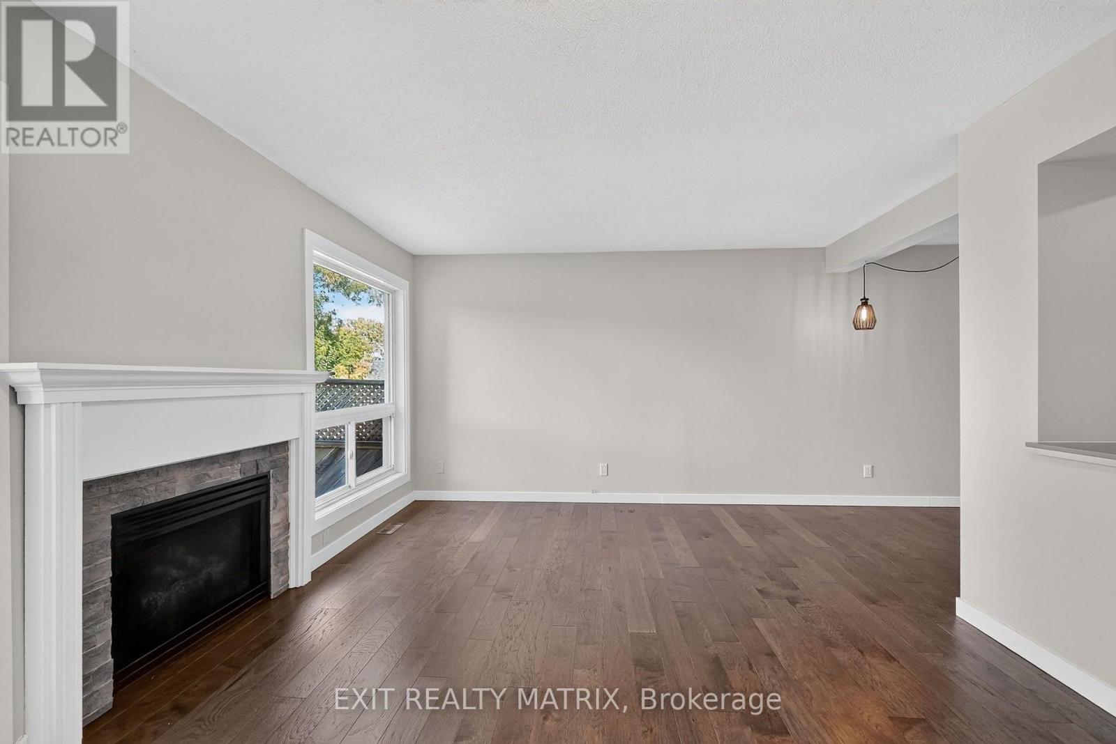 2043 AVENUE O - 10