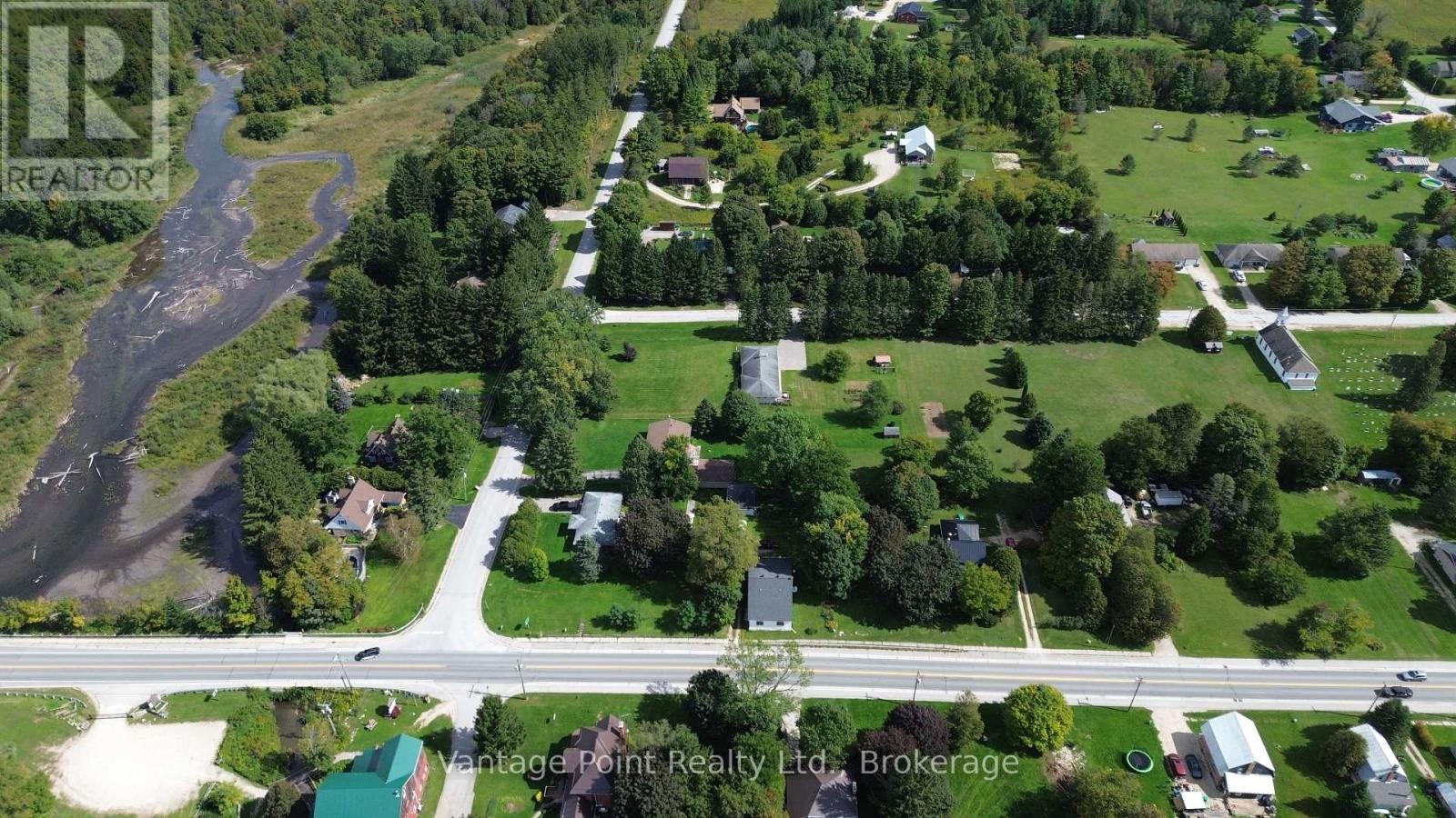 316057 6 HIGHWAY - 40