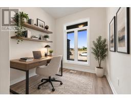 Den - 108 Valley Trail Place, Hamilton, ON L8B2A2 Photo 7