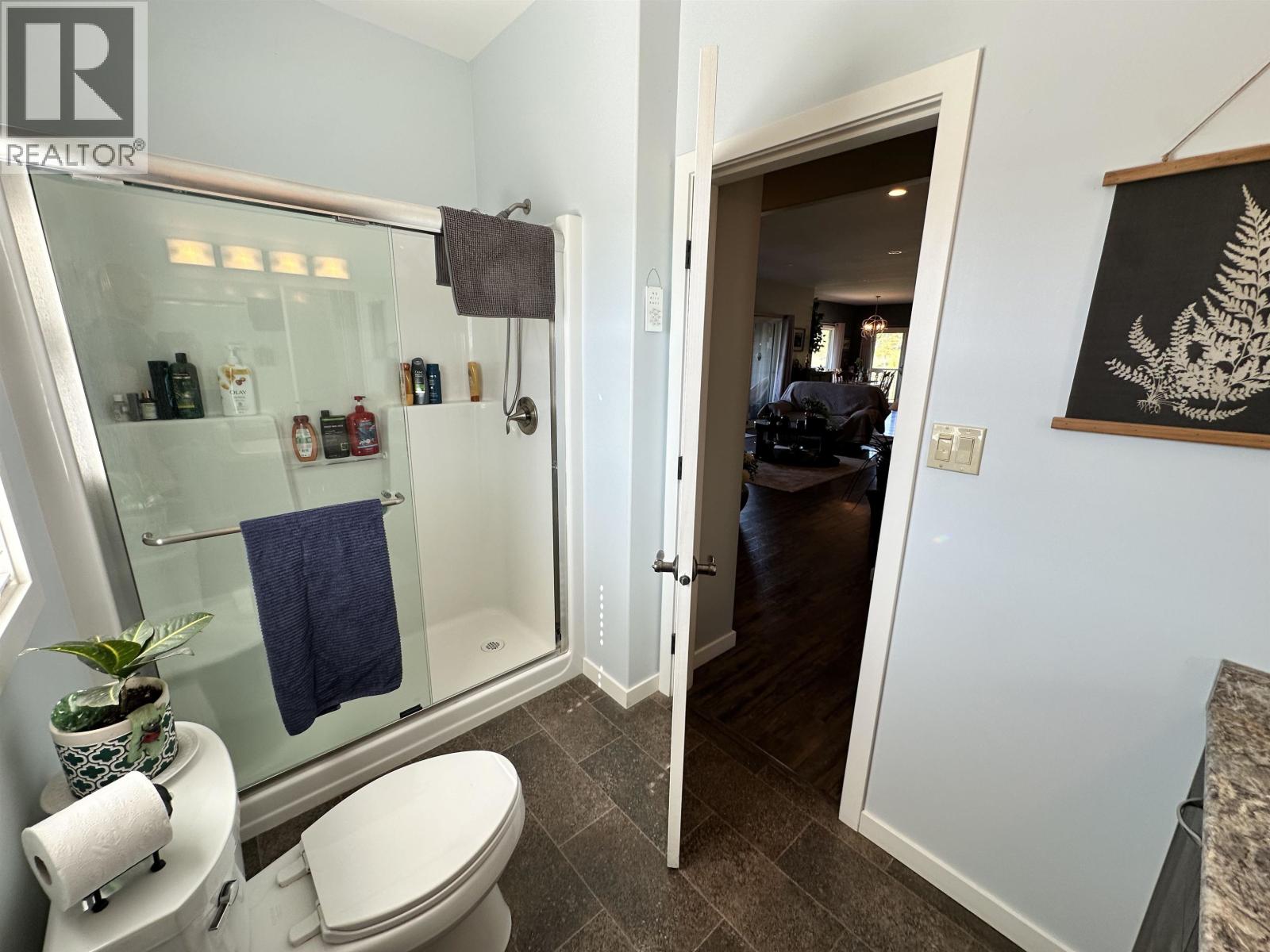 4162 LAC LA HACHE STATION ROAD - 23