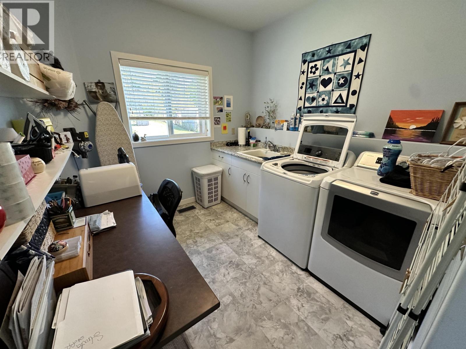 4162 LAC LA HACHE STATION ROAD - 24
