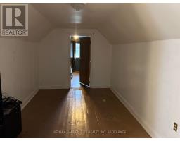 182 York Street E, St  Catharines, ON L2R6G2 Photo 12