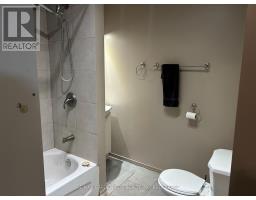 182 York Street E, St  Catharines, ON L2R6G2 Photo 9