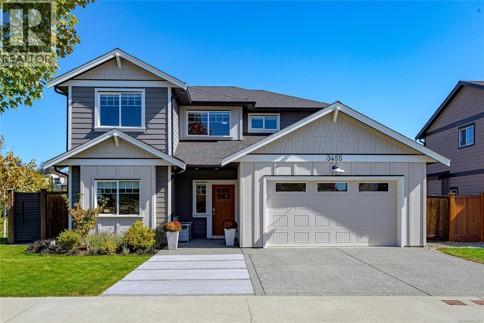 3455 Sparrowhawk Ave - 1