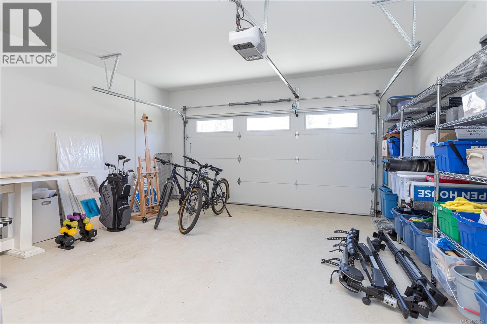 3455 Sparrowhawk Ave - Image 33