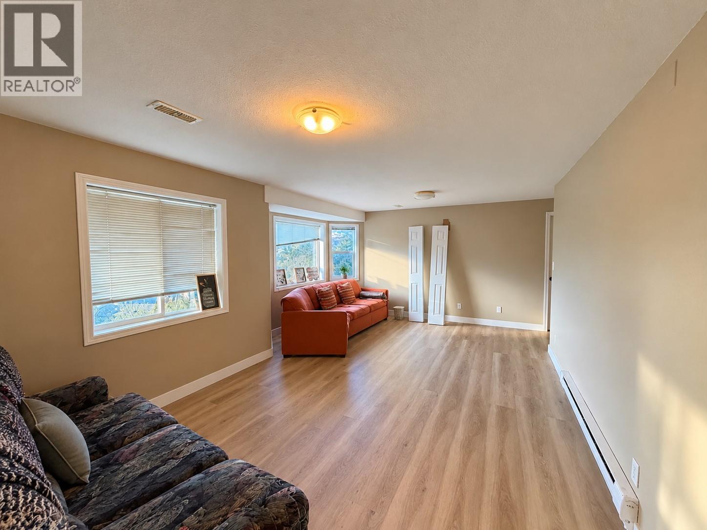 4305 Westview Drive, Vernon