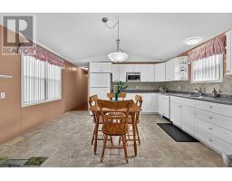4052 Ash Crescent, Severn, ON L3V6H4 Photo 9
