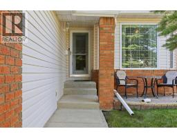 209 schubert Place NW - photo 4