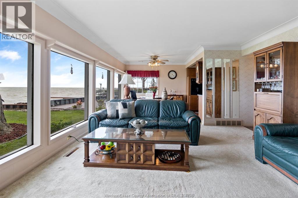 13122 Riverside DRIVE East - 9