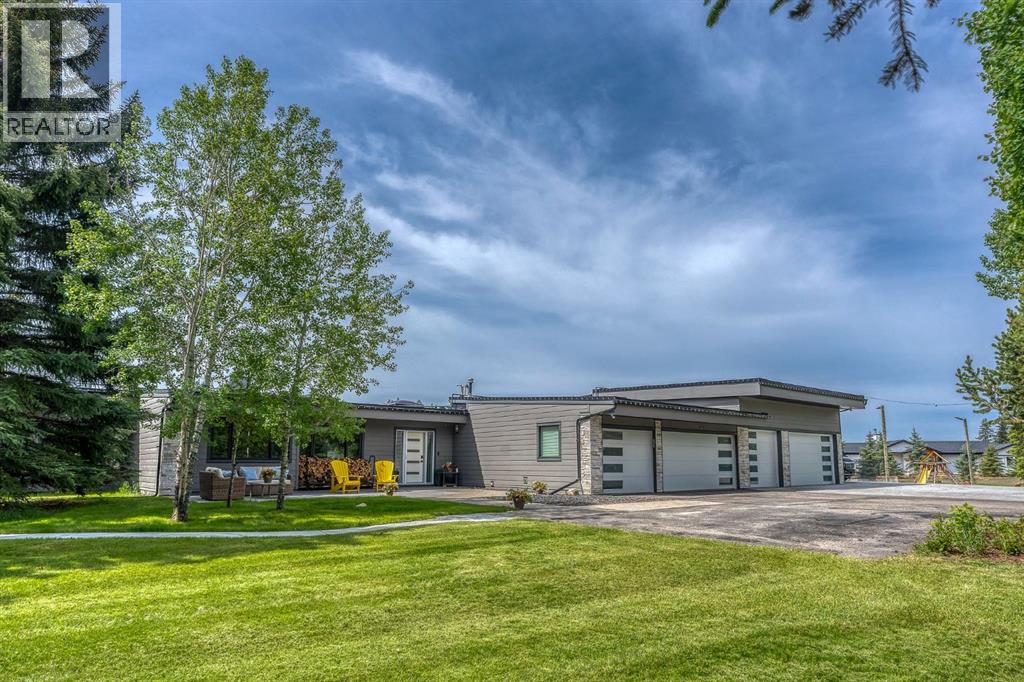 Property for sale at 183 Pinebrook Way SW