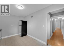 Kitchen - 211 Wentworth Street N, Hamilton, ON L8L5V6 Photo 15