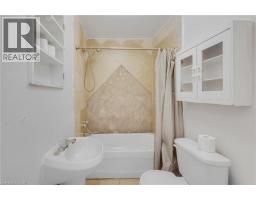 211 Wentworth Street N, Hamilton, ON L8L5V6 Photo 39