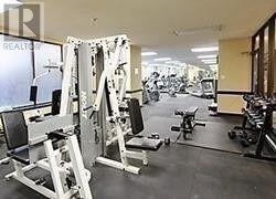 710 - 633 Bay Street, Toronto, ON M5G2G4 Photo 10