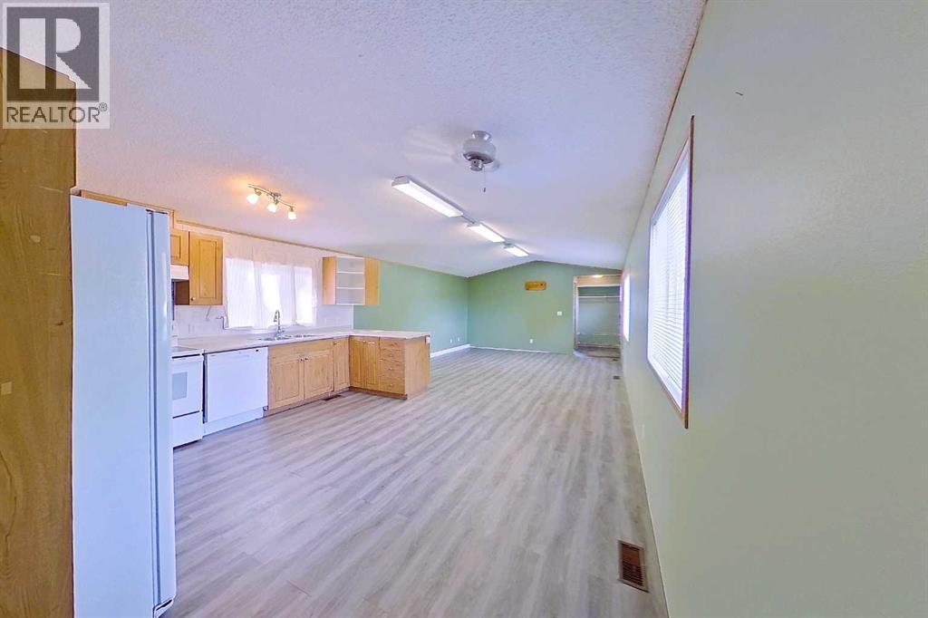 1006 9 Avenue - 10