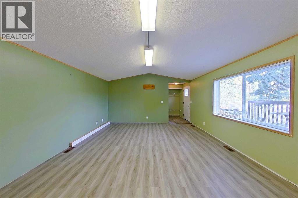 1006 9 Avenue - 7