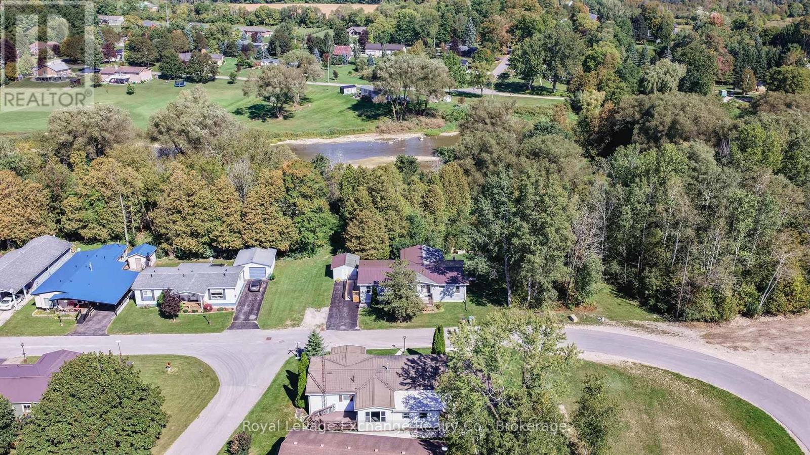 39724 AMBERLEY ROAD - Image 31