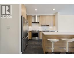 601 7133 14th Avenue, Burnaby, BC V3N0H5 Photo 6