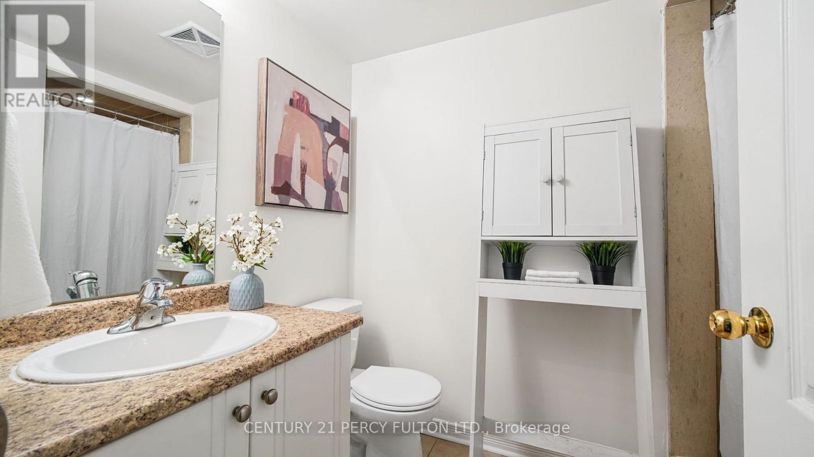 #101 45 STRANGFORD LANE - 16