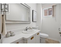 32 Valley Centre Drive, Toronto, ON M1X1L3 Photo 18