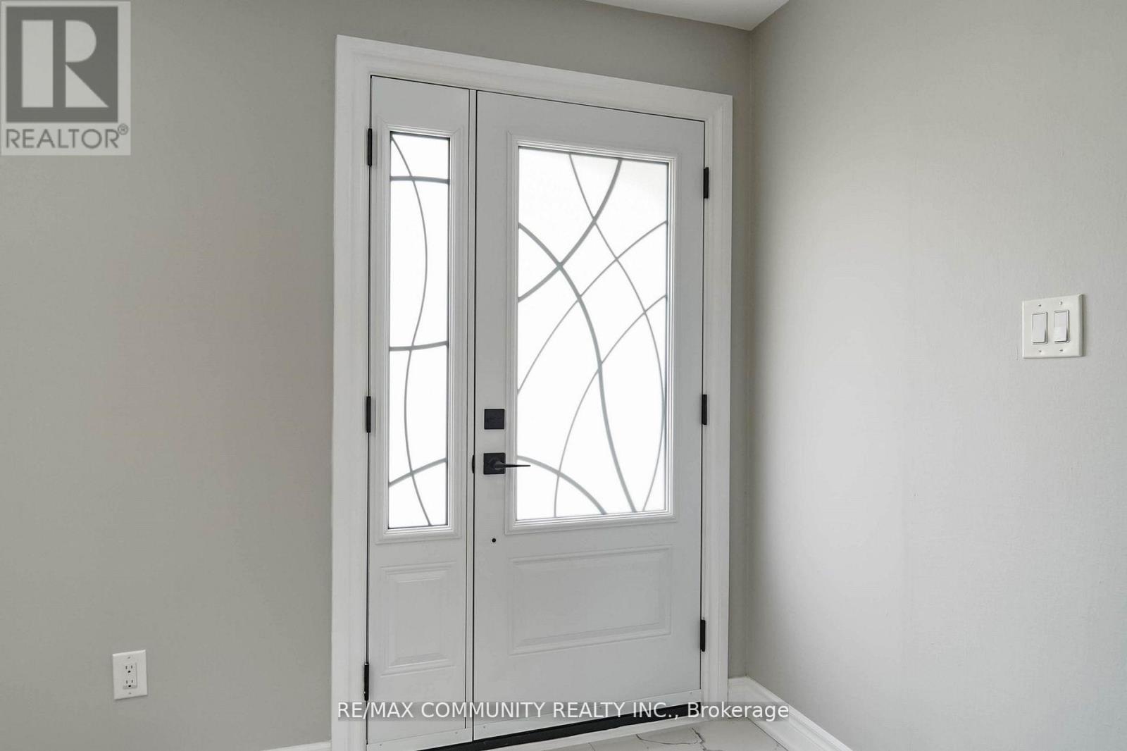 MAIN - 43 CHRISTINA CRESCENT, Toronto (Wexford-Maryvale) — photo 3