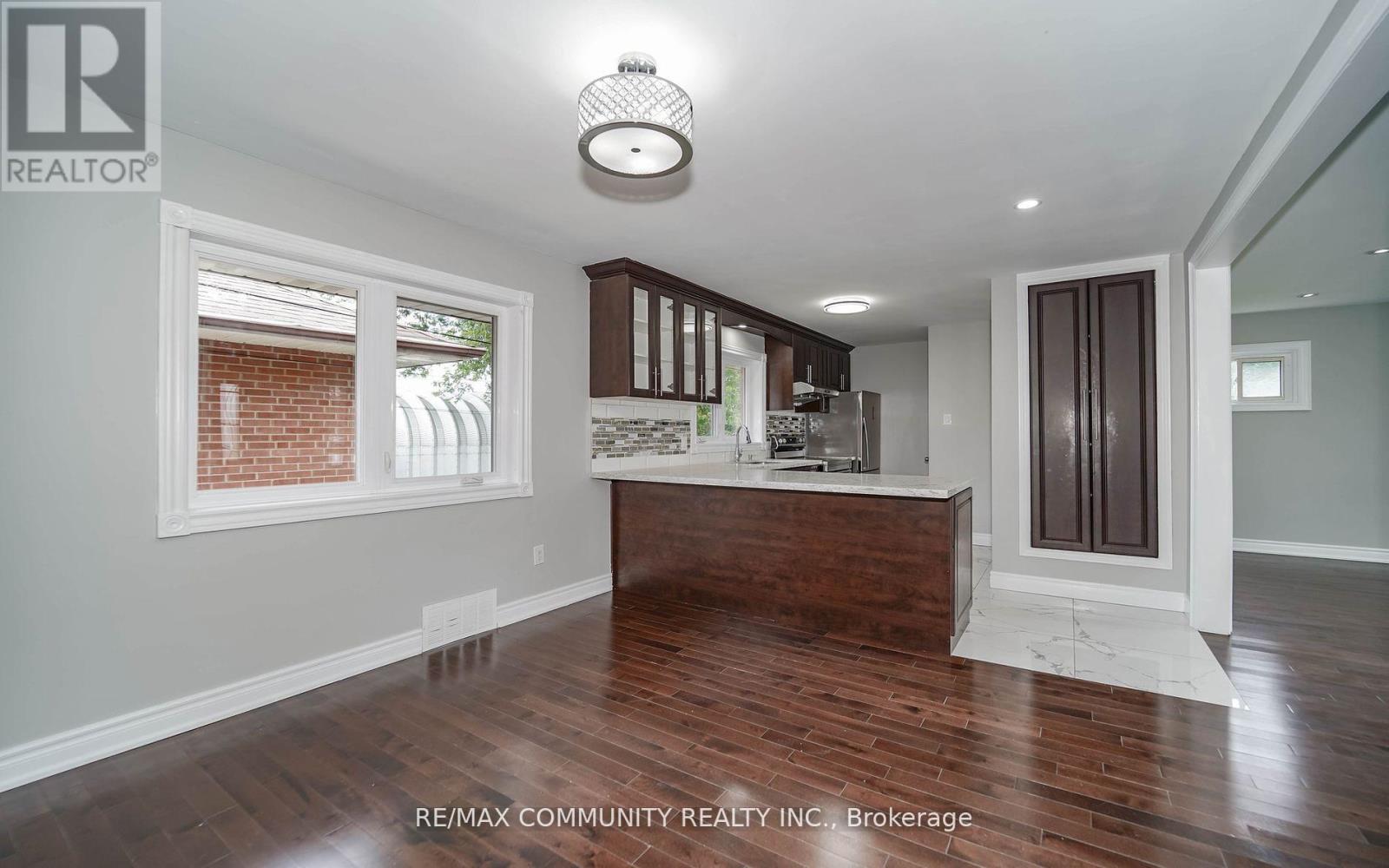 MAIN - 43 CHRISTINA CRESCENT, Toronto (Wexford-Maryvale) — photo 9