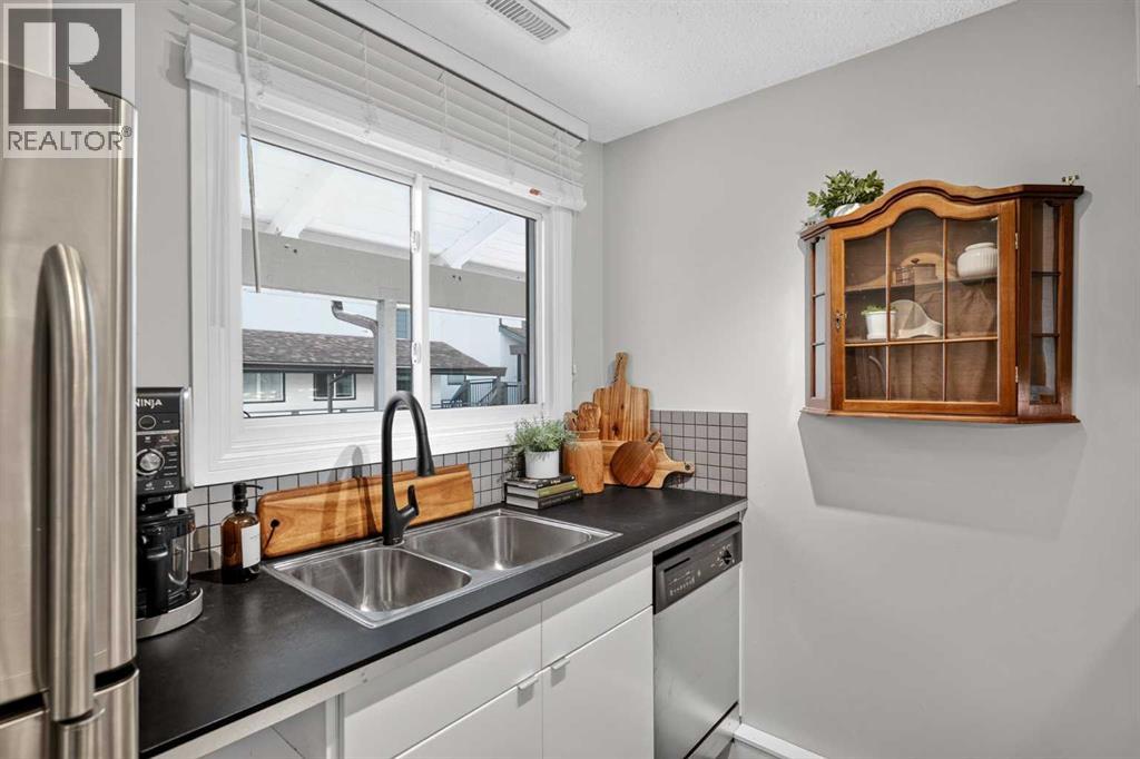 1611, 2520 Palliser Drive SW - photo 11
