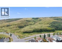 229 Macewan Glen Drive NW - photo 43
