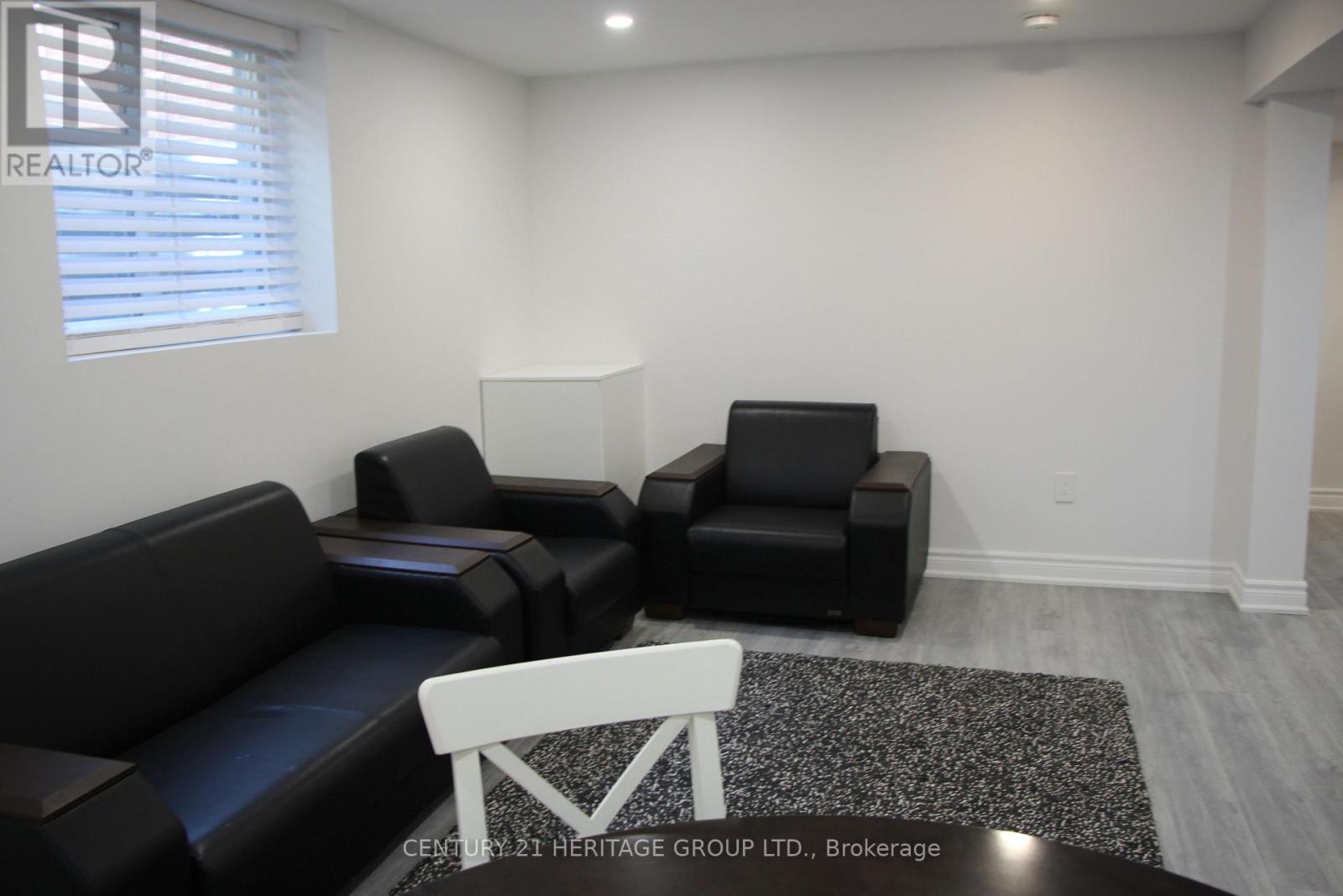 306 SALISBURY LANE, Newmarket (Bristol-London) — photo 5
