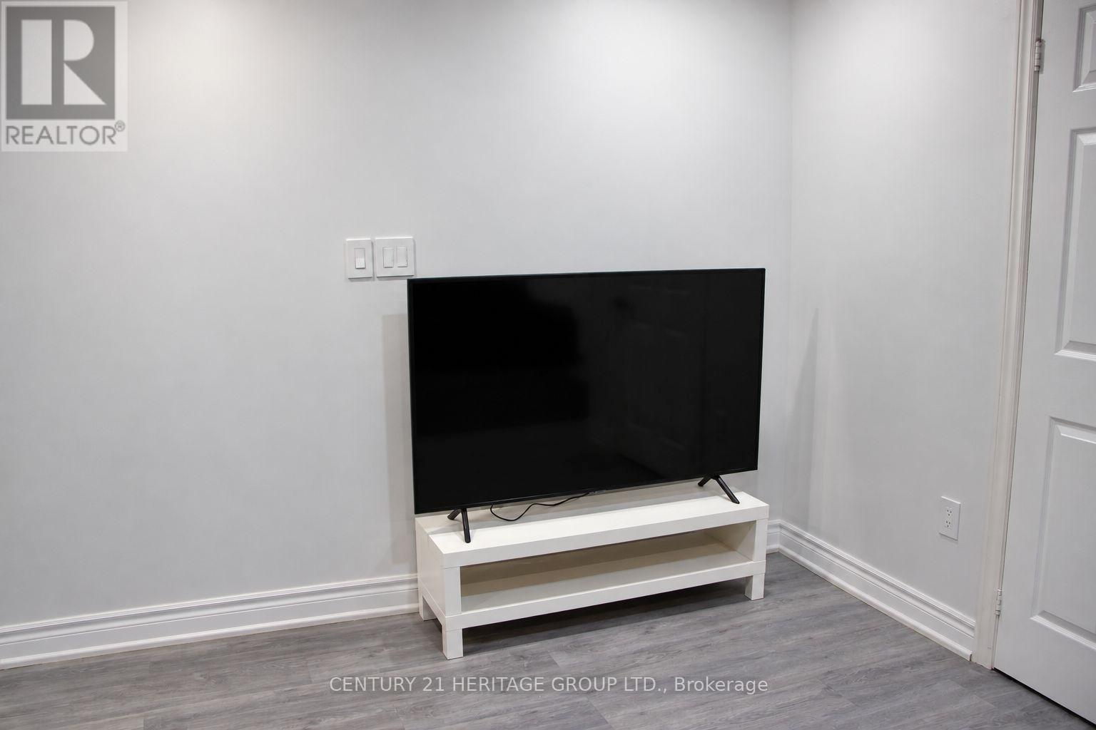 306 SALISBURY LANE, Newmarket (Bristol-London) — photo 6
