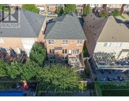 66 Horsedreamer Lane, Whitchurch Stouffville, ON L4A0K7 Photo 47