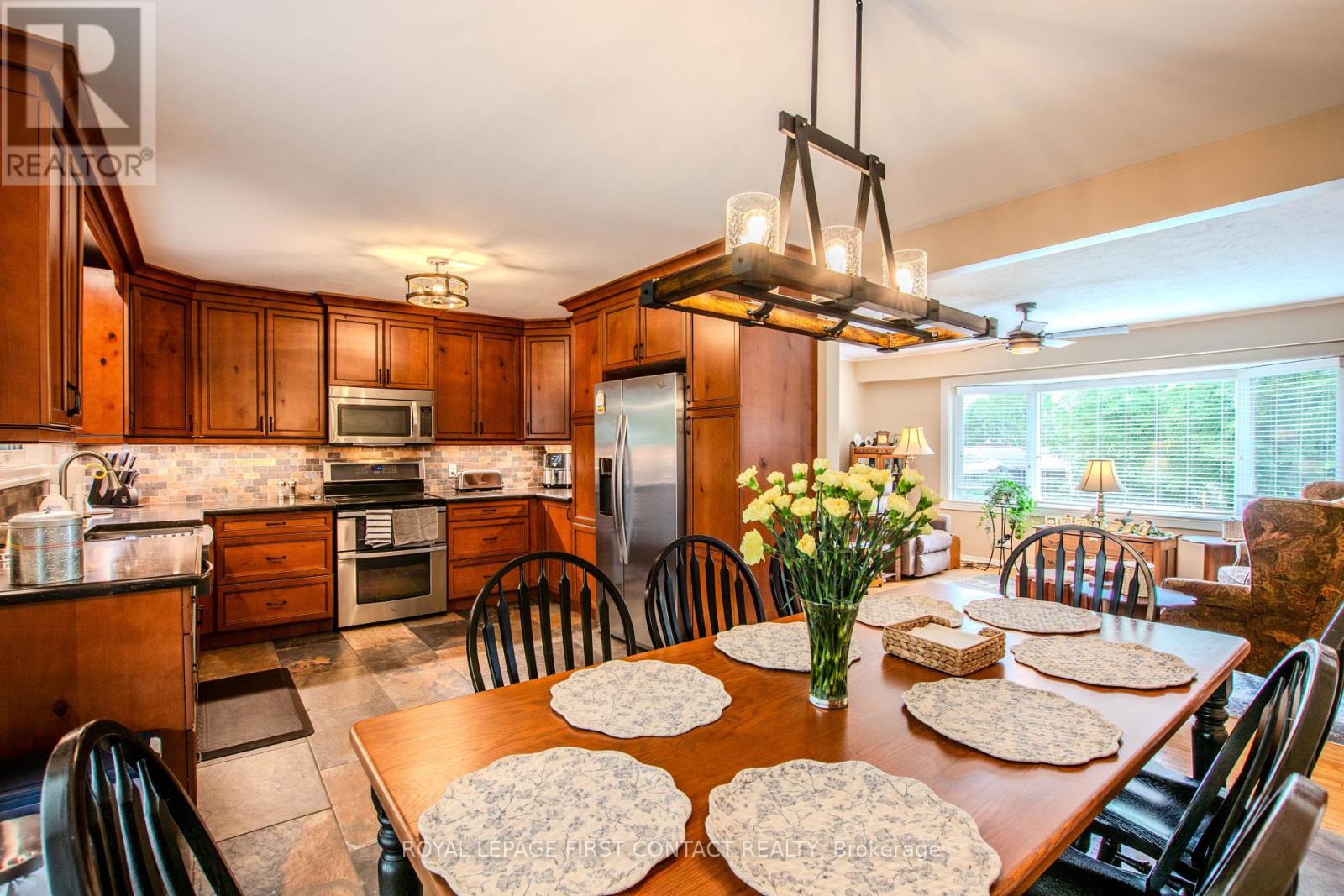 27 TOWER CRESCENT, Barrie (Allandale Heights) — photo 11