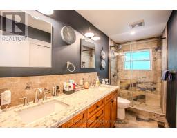 27 Tower Crescent, Barrie, ON L4N2V3 Photo 15