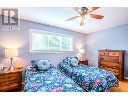 27 Tower Crescent, Barrie, ON L4N2V3 Photo 19
