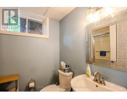27 Tower Crescent, Barrie, ON L4N2V3 Photo 25