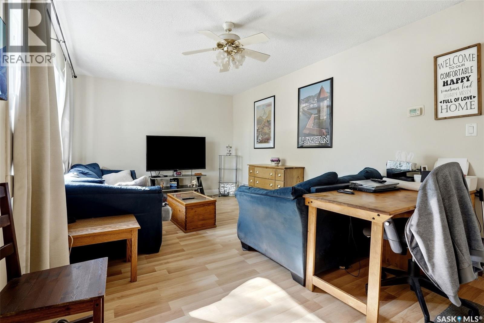 1010 Elphinstone STREET, Regina — photo 4