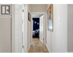 1010 Elphinstone Street, Regina, SK S4T3L8 Photo 15
