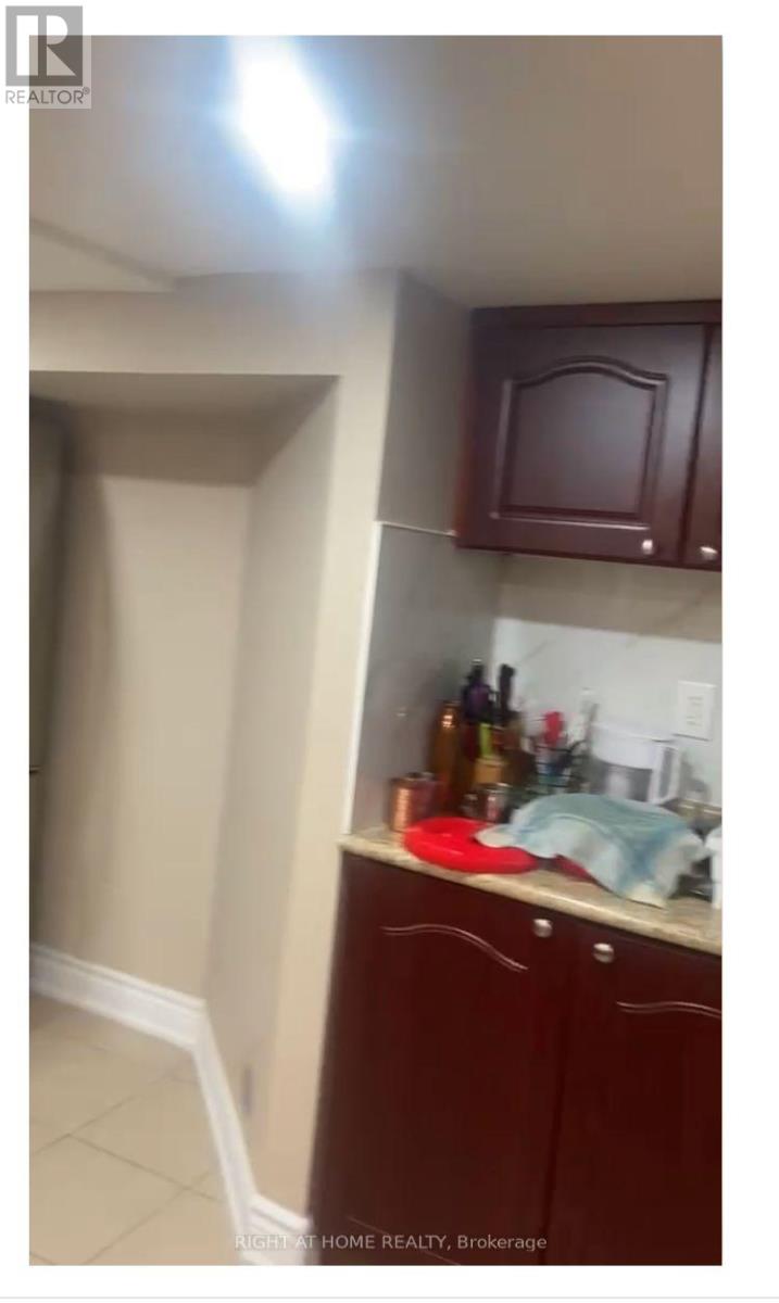 24 AMETHYST CIRCLE, Brampton (Bram East) — photo 8
