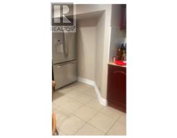 24 Amethyst Circle, Brampton, ON L6P0Z3 Photo 9
