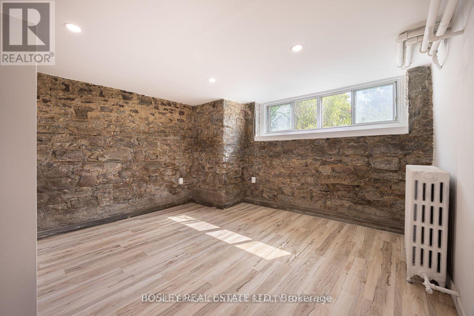 LOWER 1 - 178 HIGH PARK AVENUE, Toronto (High Park North) — photo 3