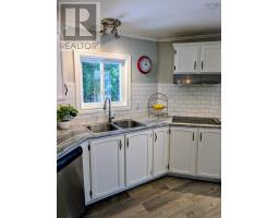 24 Autumn Street, Bridgewater, NS B4V3Z9 Photo 14